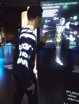 SCHRIVER 2024 MondesMicroscopiques IMG1