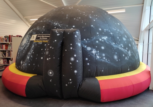 TIFFANY CORRIERI IMG 10 PLANETARIUM OUTILS CULTURE SCIENTIFIQUE min