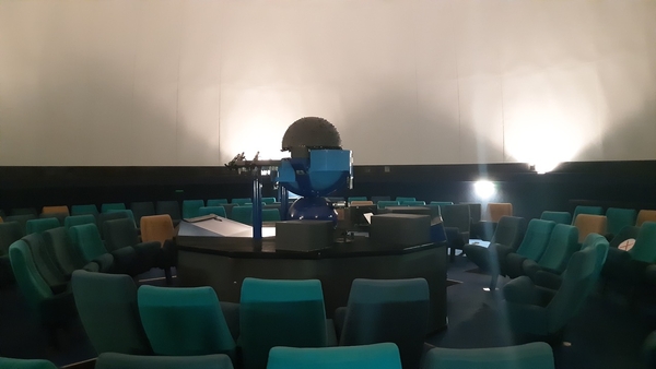 TIFFANY CORRIERI IMG 8 PLANETARIUM OUTILS CULTURE SCIENTIFIQUE min