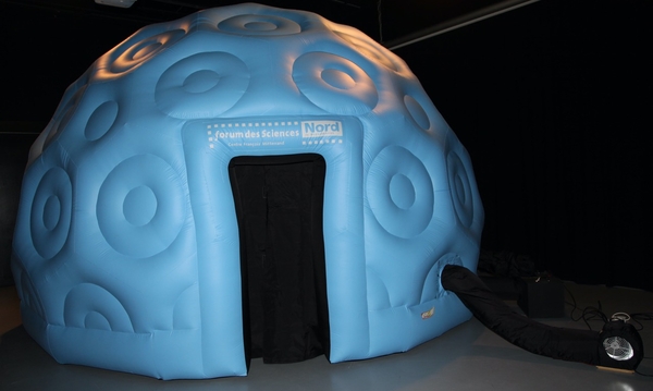 TIFFANY CORRIERI IMG 9 PLANETARIUM OUTILS CULTURE SCIENTIFIQUE min